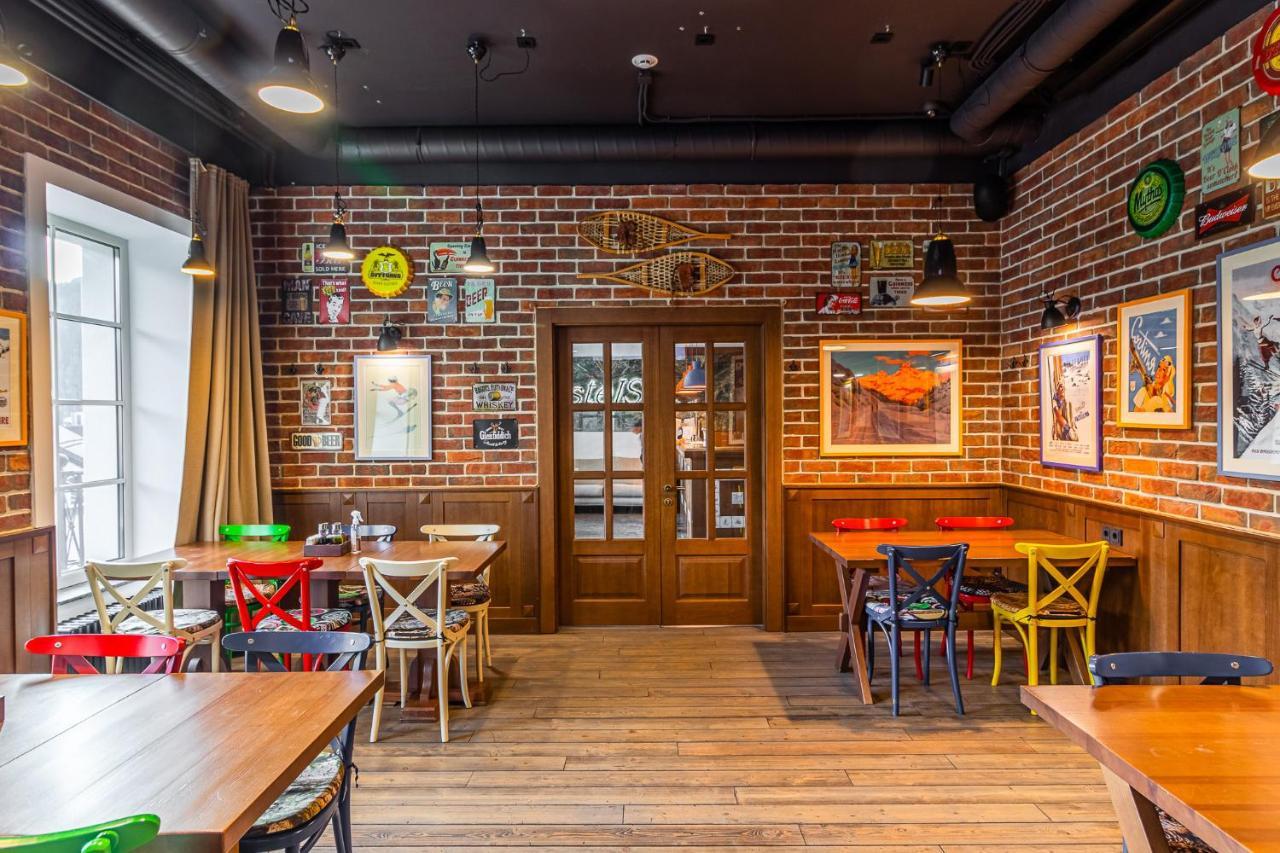 Petros Hotel Bukovel Bagian luar foto