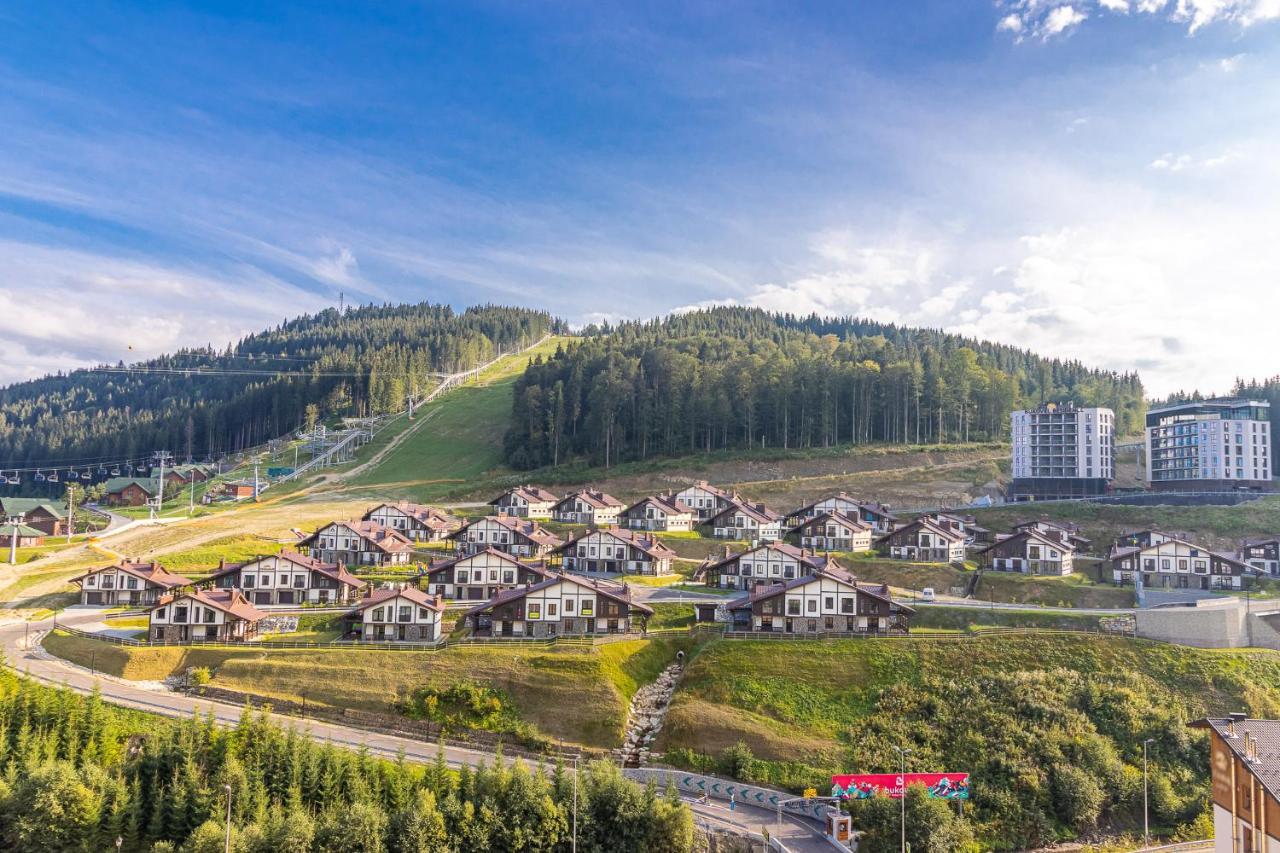 Petros Hotel Bukovel Bagian luar foto