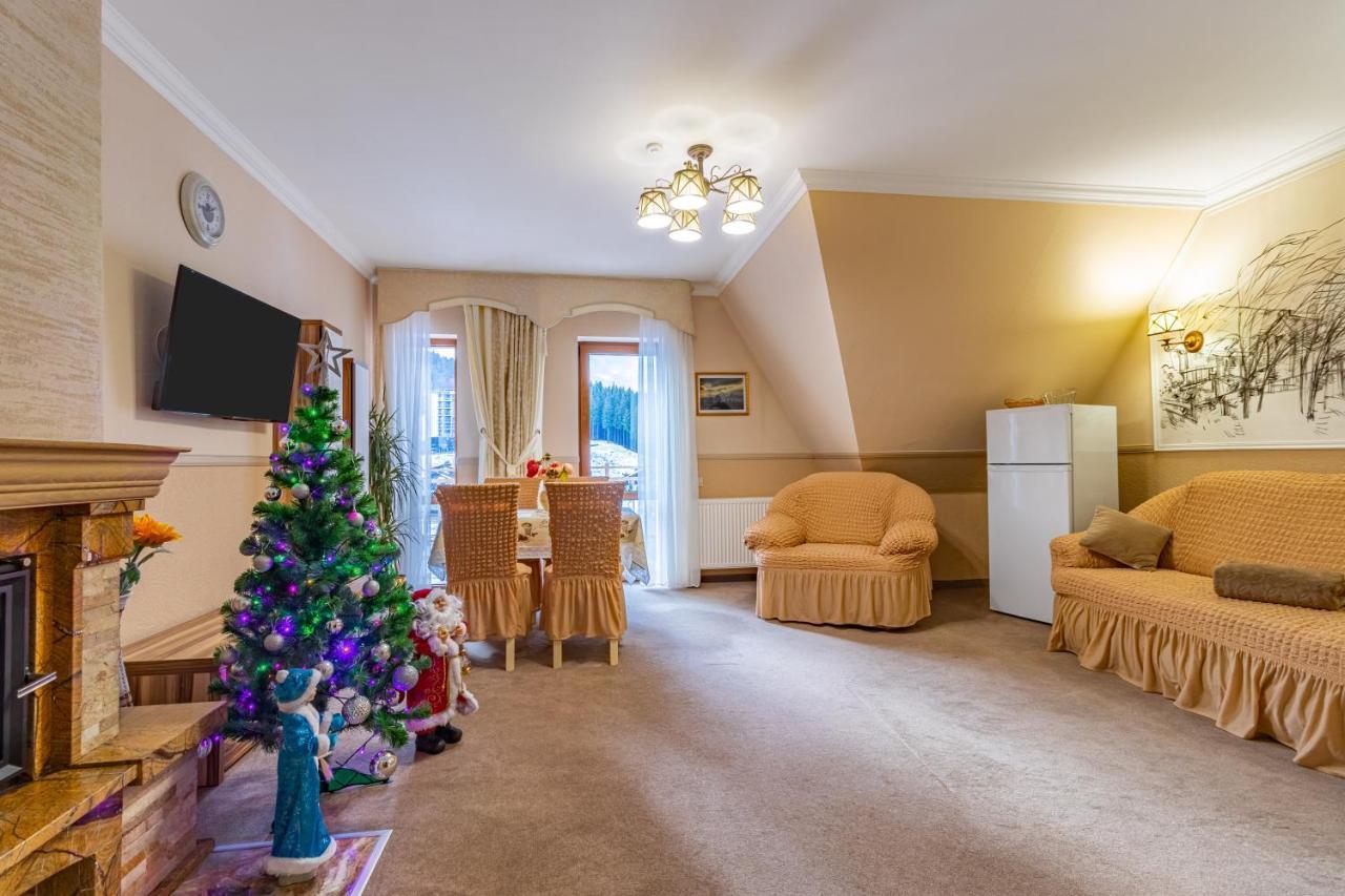 Petros Hotel Bukovel Bagian luar foto