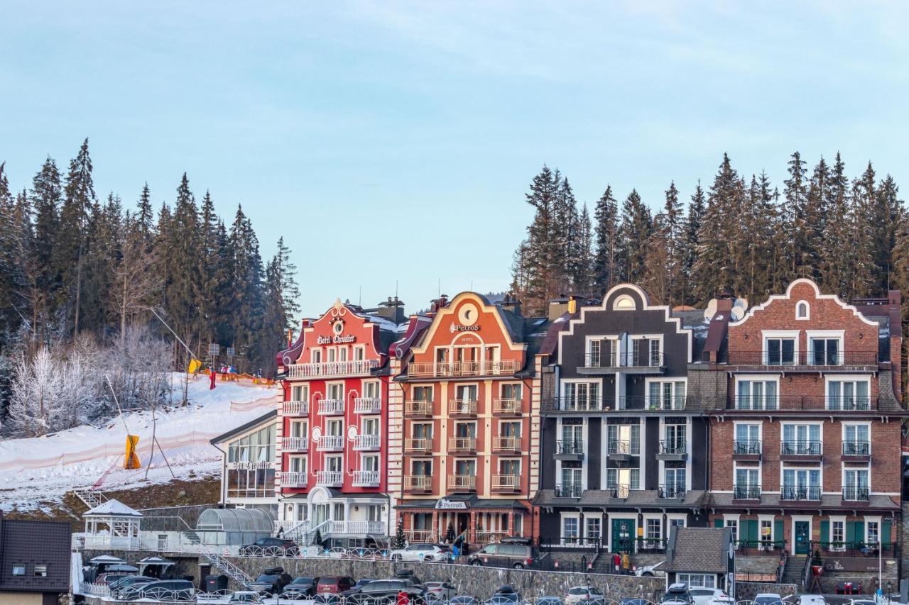 Petros Hotel Bukovel Bagian luar foto