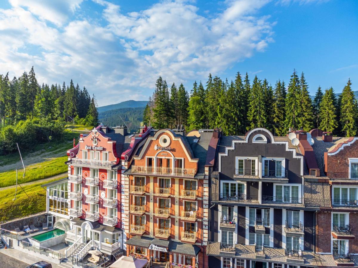 Petros Hotel Bukovel Bagian luar foto