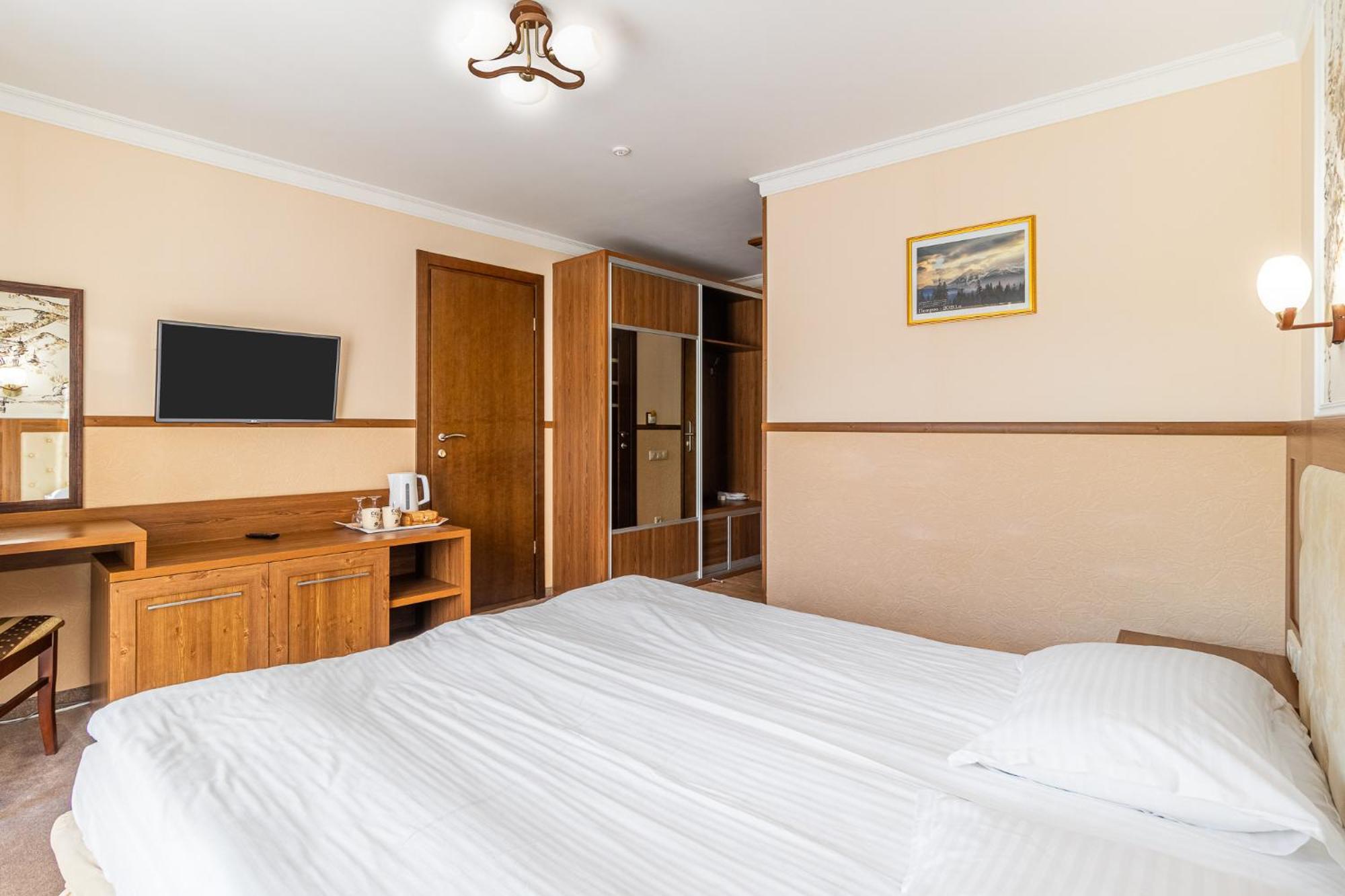 Petros Hotel Bukovel Ruang foto