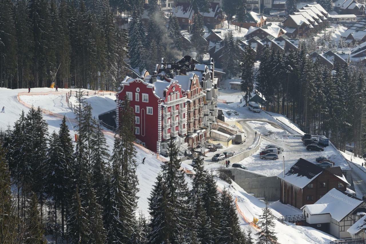 Petros Hotel Bukovel Bagian luar foto